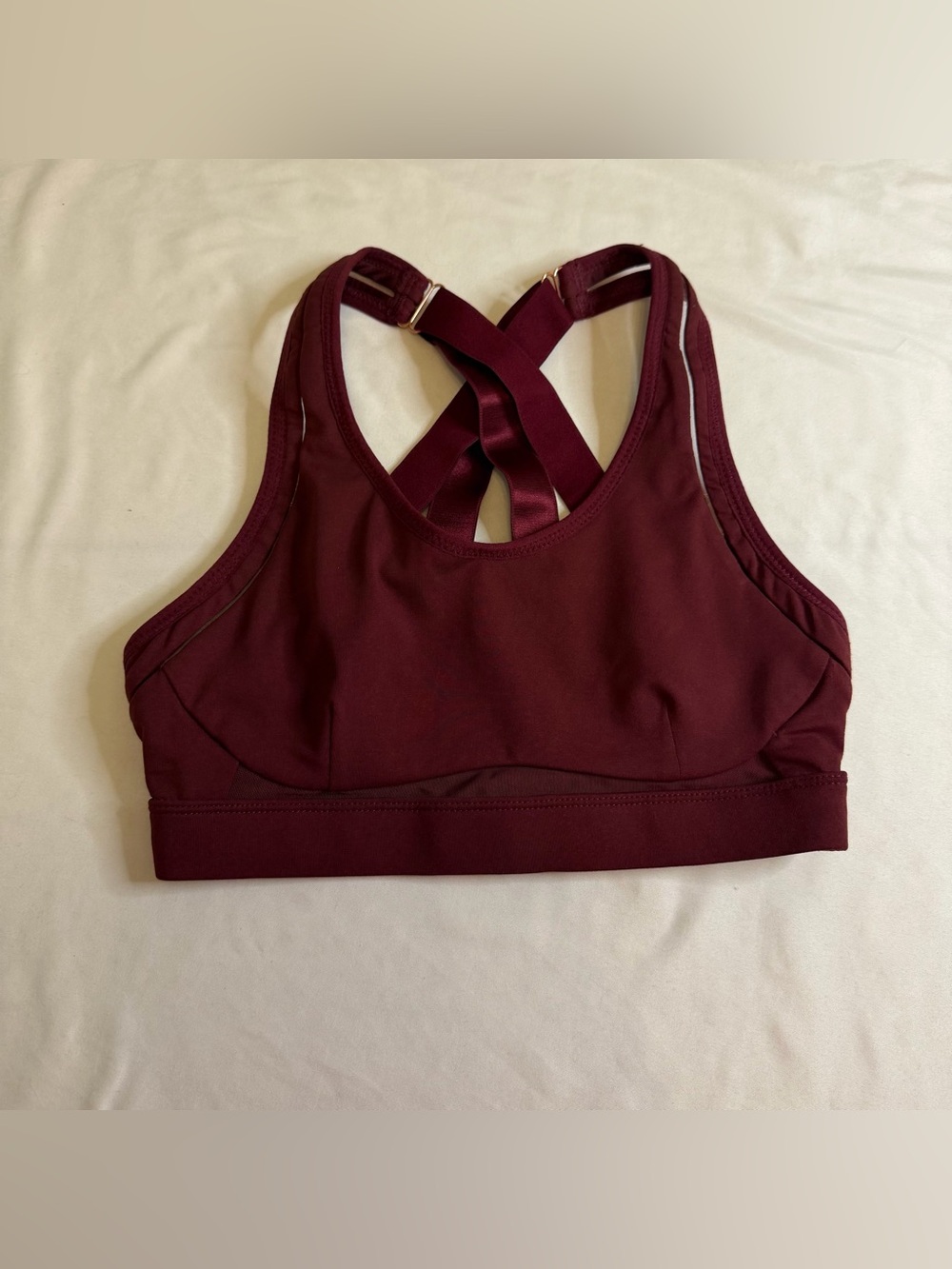 Fabletics Strappy Back Sports Bra Burgundy Wine XS Medium Support